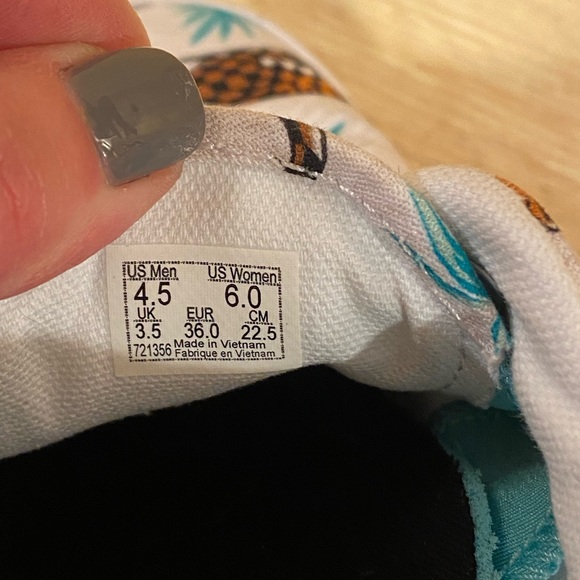 VANS DISCOVERY PROJECT CAT Off The WAll NWOT, women’s size 6, men’s size 4.5 - Picture 8 of 9